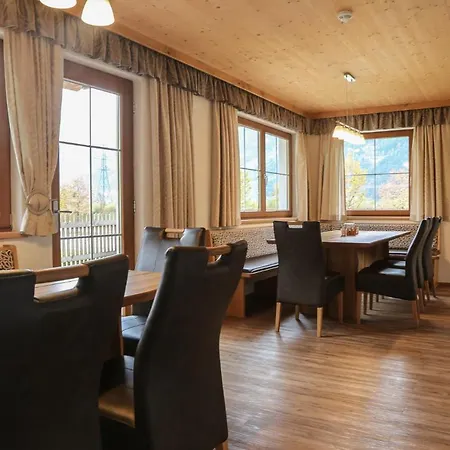 Hotter Mit E-ladestation Ferienhaus Zell am Ziller